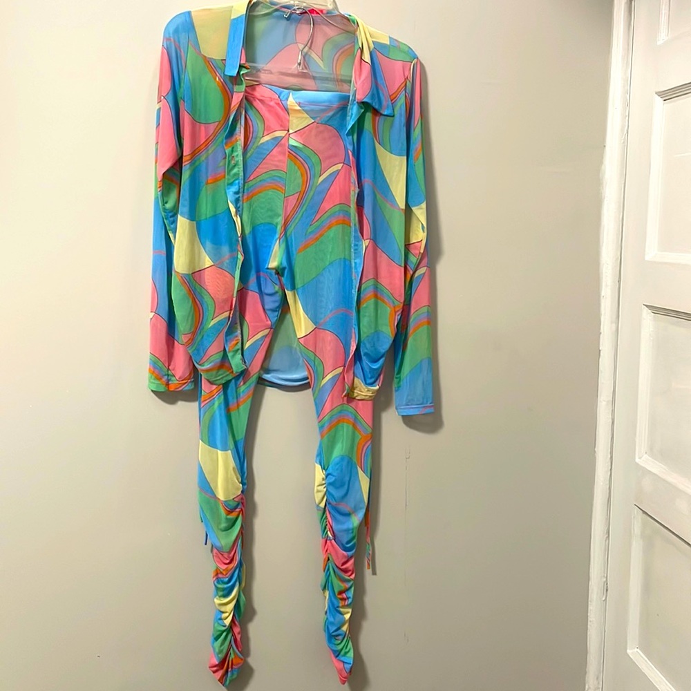 70’s style print multicolor cover set
